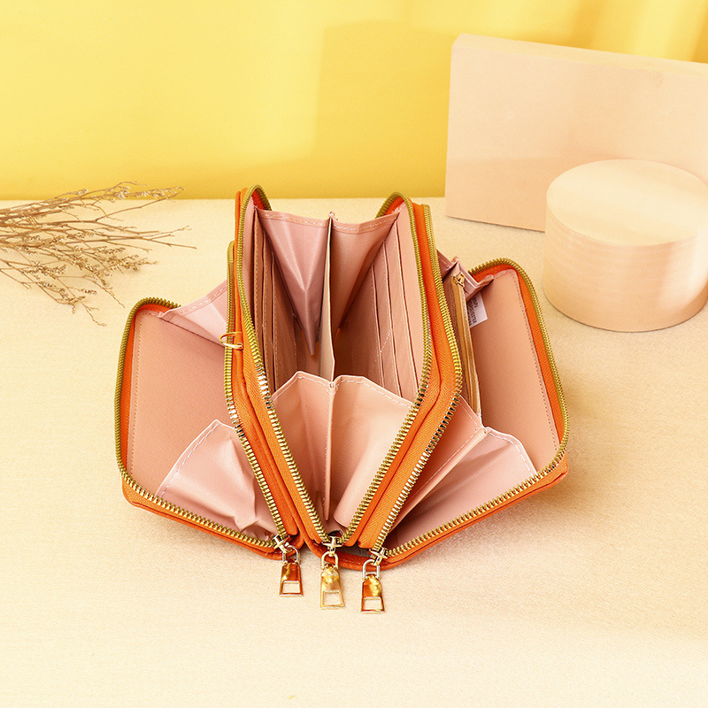 Women's Pu Leather Solid Color Streetwear Square Zipper Phone Wallets display picture 4