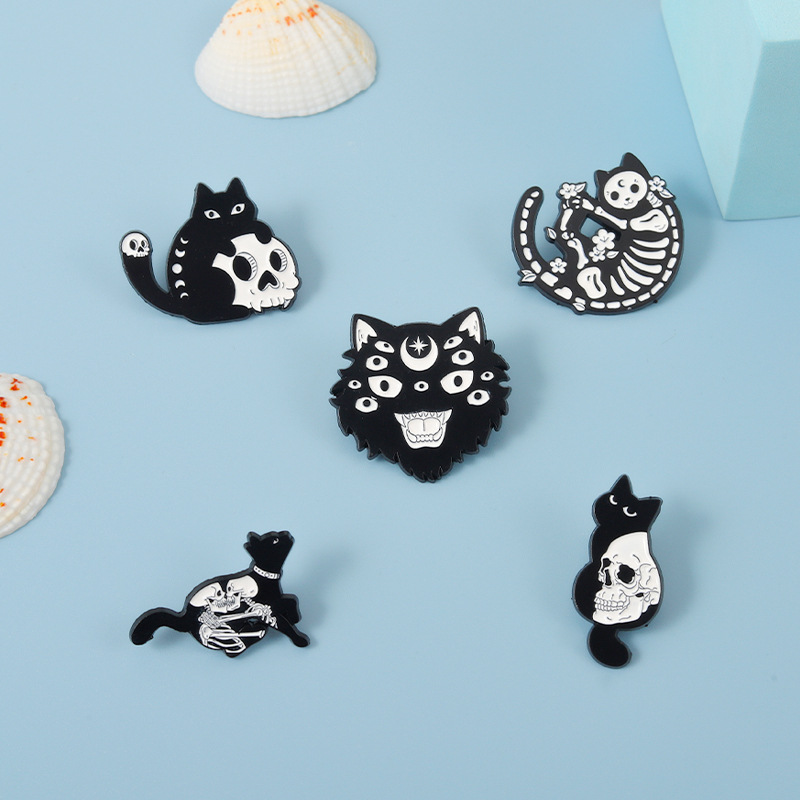 Cartoon Style Cat Skull Alloy Stoving Varnish Metal Brooches display picture 4