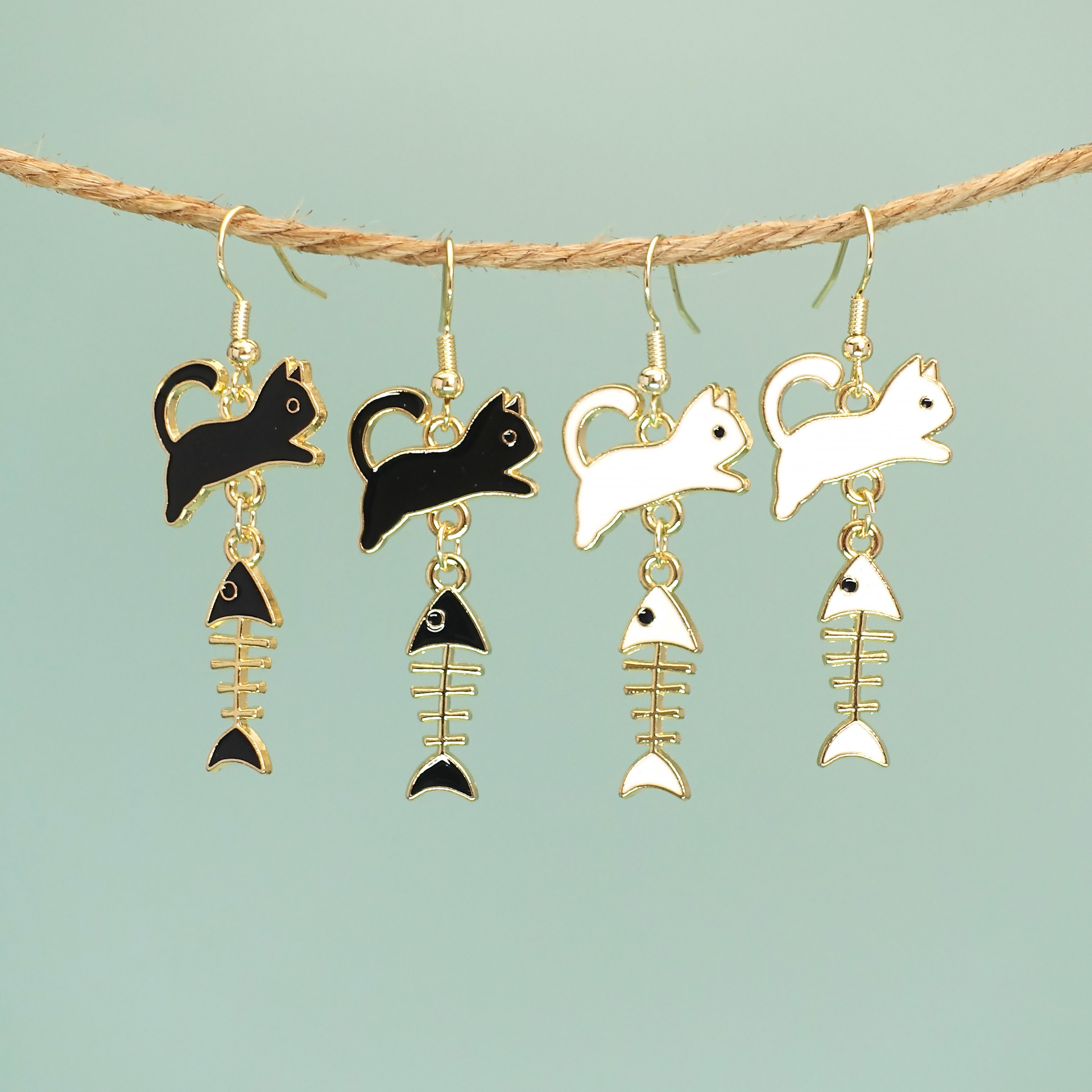 9g Weight Copper Ear Needle Material 1 Pair Cute Streetwear Cat Fish Bone Enamel Alloy 14K Gold Plated Drop Earrings