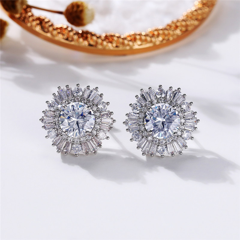Diamond Zircon Snowflake Stud Earrings For Wedding And Bride_voghion.com