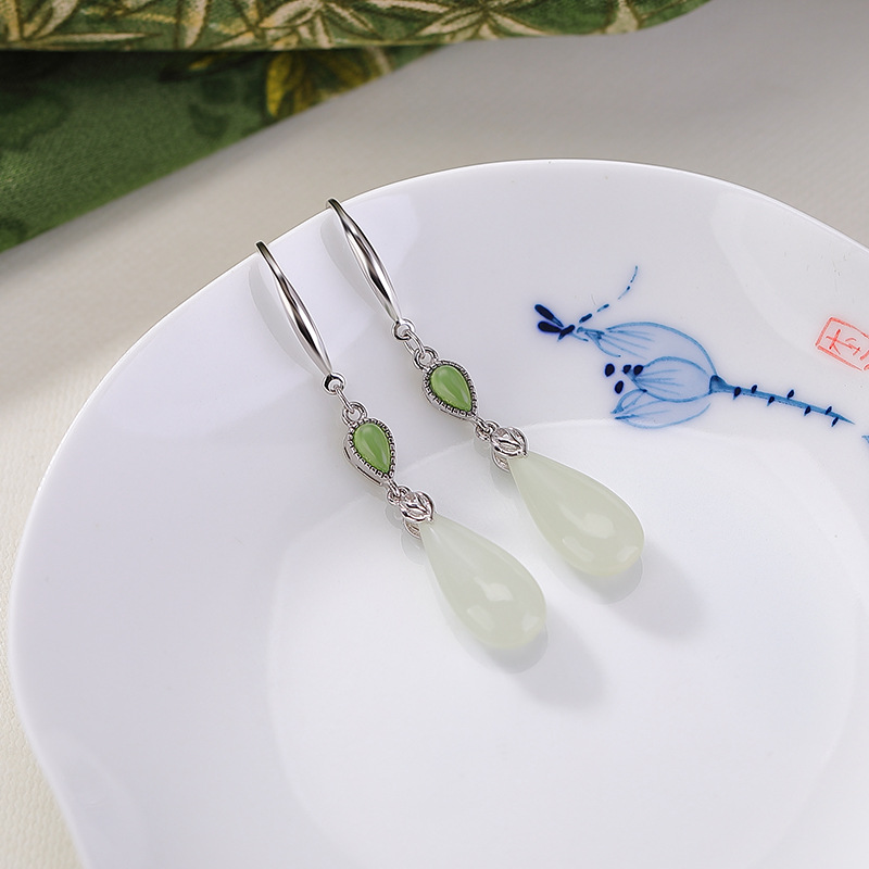 Bông tai bạc S925 mạ vàng đính ngọc Hetian hình giọt nước phong cách cổ điển — Mẫu bạc