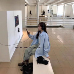 2025新款复古蓝色长袖开衫衬衫女春夏季上衣宽松慵懒休闲外搭衬衣