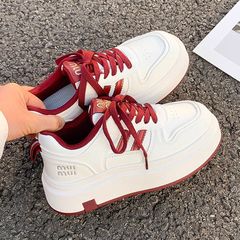 アンコラレッドパインケーキ厚底ストライプ白靴女性用 2025 冬の新ホットスタイル多用途カジュアルスニーカー