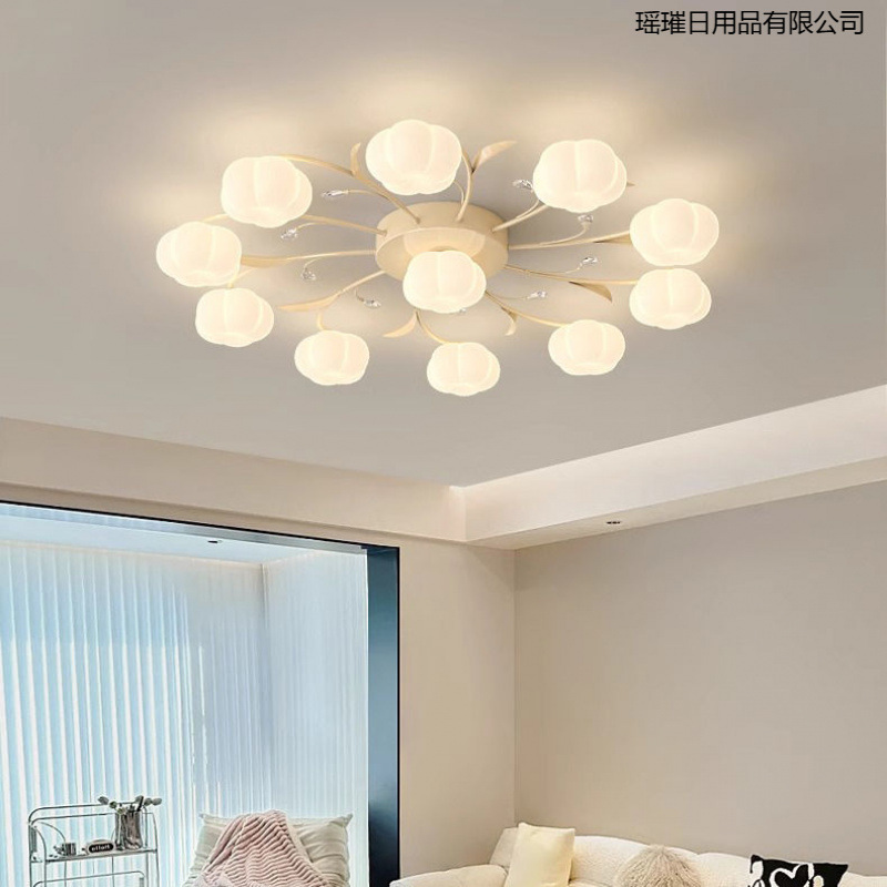 奶油风客厅主灯轻奢新款现代简约家用网红卧室房间灯具吸顶灯