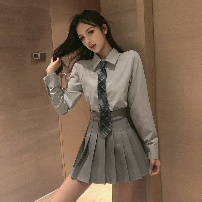 825  좋은 품질 카키 주름 치마 여성 블랙 화이트 그레이 핑크 스커트 부드러운 스타일의 대학 스타일 세트