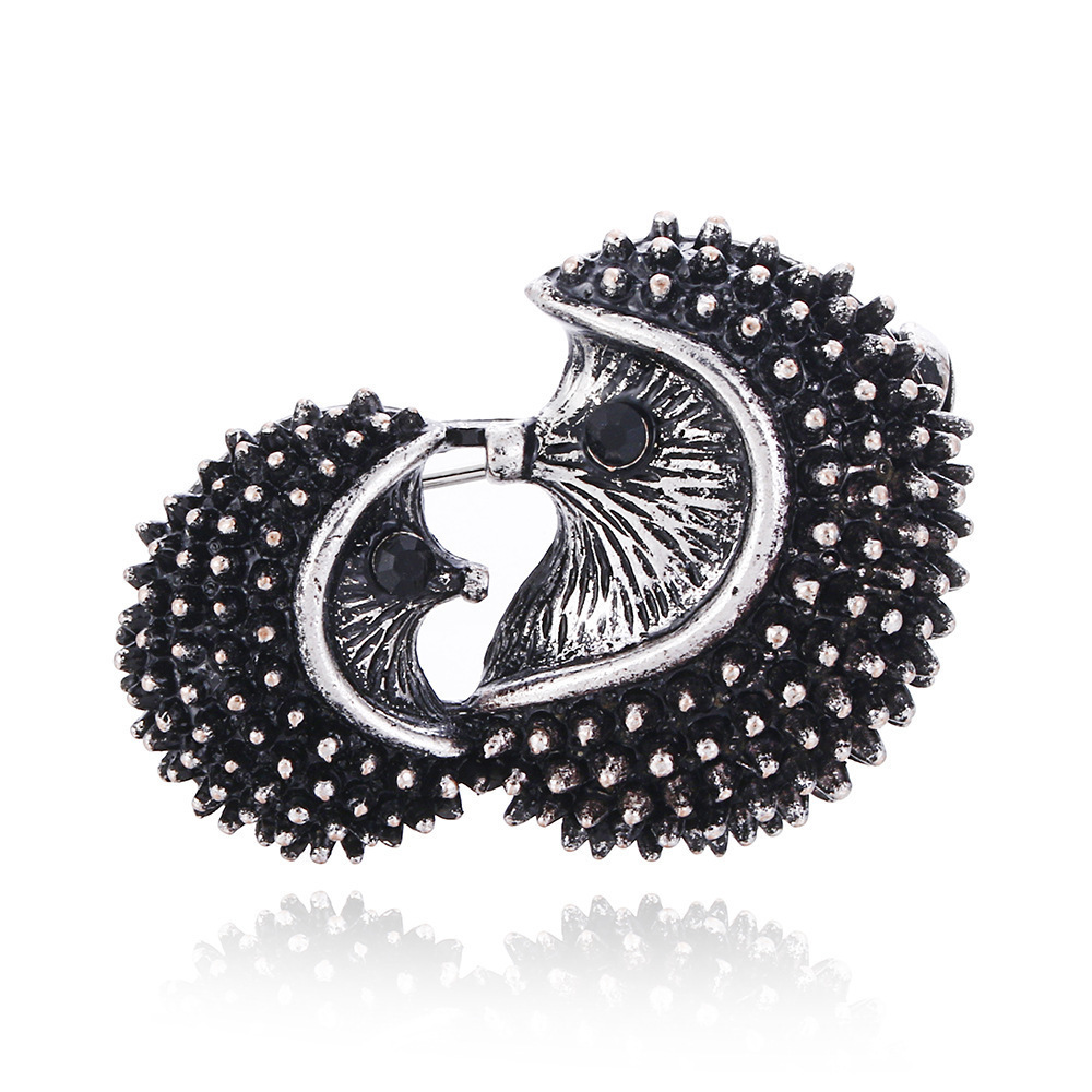 Animal Collection Brooch with Diamonds, Versatile Rabbit, Dog, Horse, Penguin Brooch, Enamel Fashion Accessories, Pins, Ready for Sale