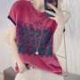 今年字母拼色新款女上衣