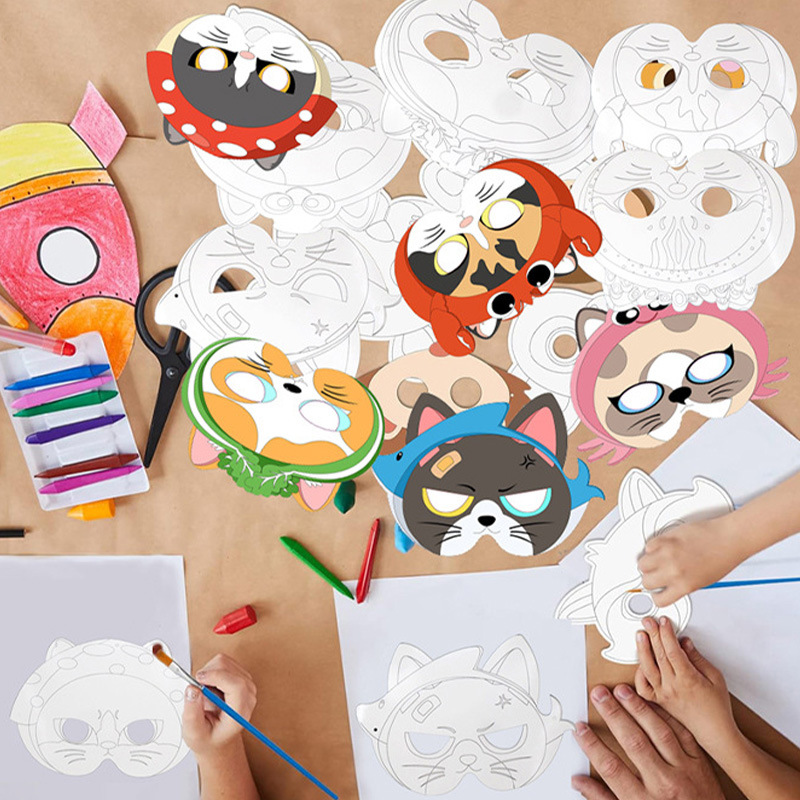La tarjeta de papel de bricolaje se puede colorear Carnival nueva máscara para niños pintura media cara máscara de rendimiento de fiesta al por mayor