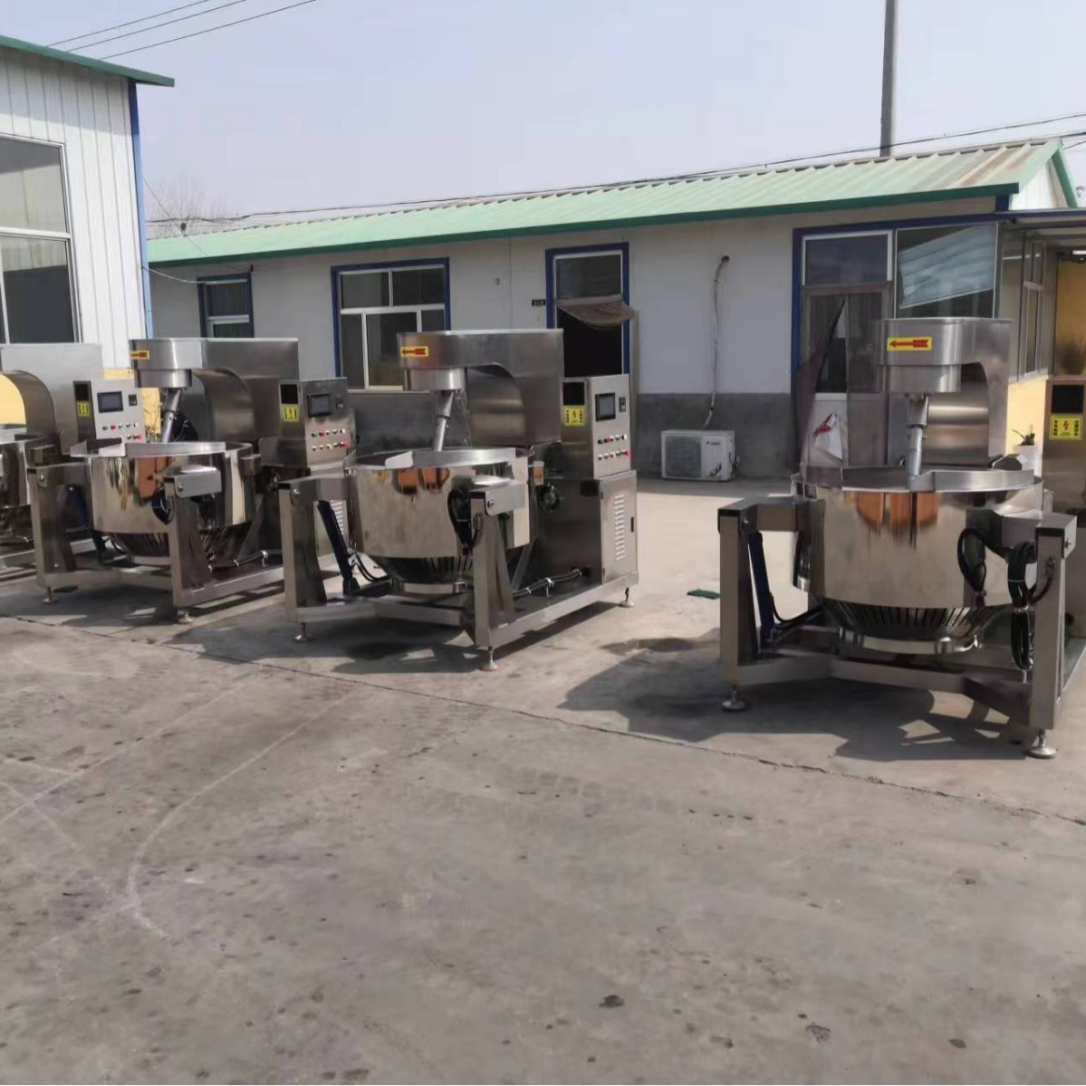 现货销售500L燃气加热商用自动炒菜机 院校食堂用大型炒菜熬汤锅