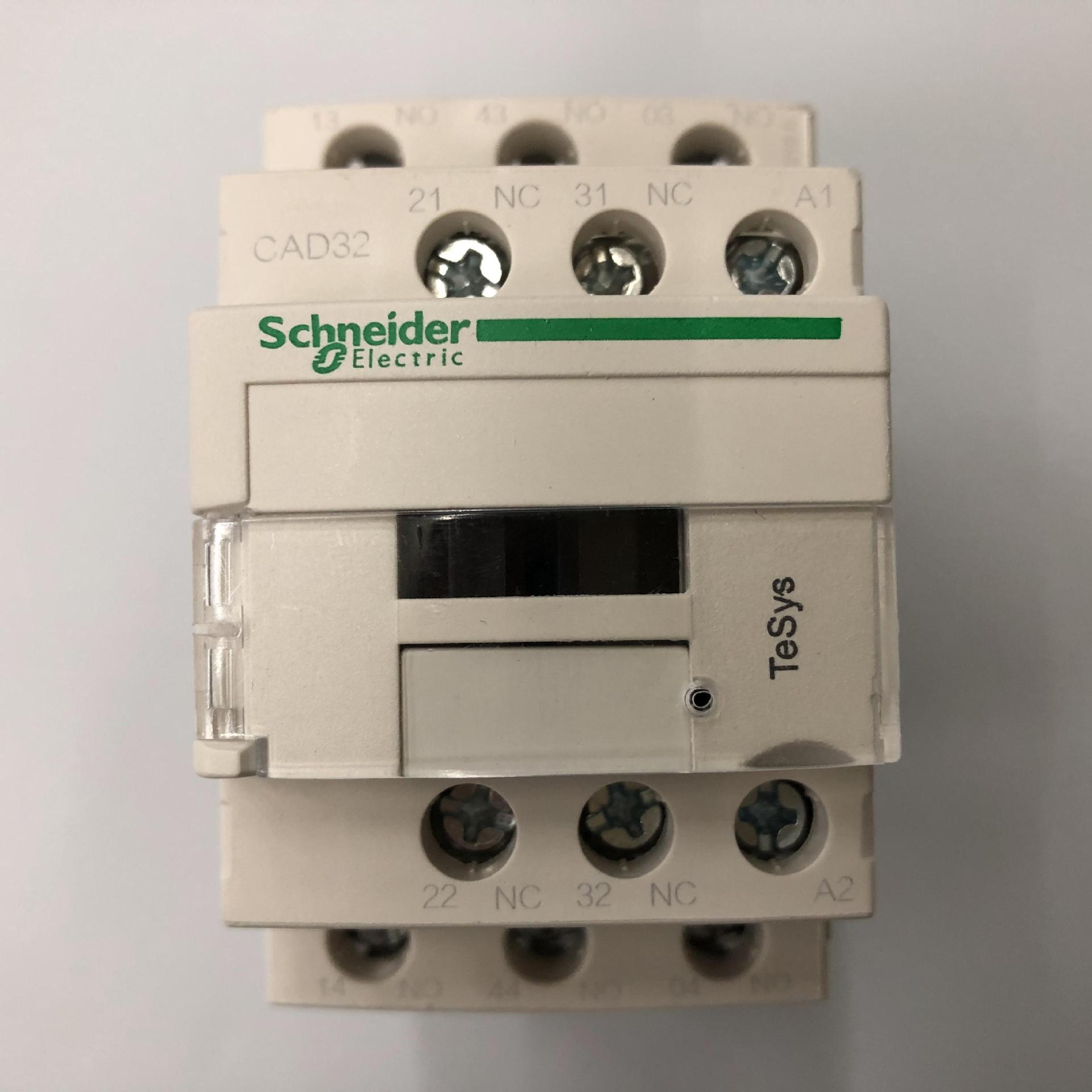 原装正品CAD32M7C AC220V 3开2闭 Schneider中间继电器控制继电器