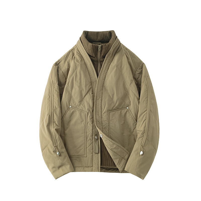 Nueva chaqueta de plumón de pato estándar nacional para hombres invierno 2025 nuevo tipo de hombre caliente y grueso falso de dos piezas de chaqueta de marca de moda de algodón grande