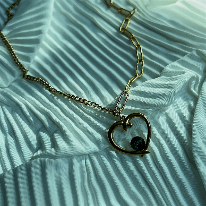 Fashion Heart Shape Titanium Steel Inlay Rhinestones Pendant Necklace 1 Piece