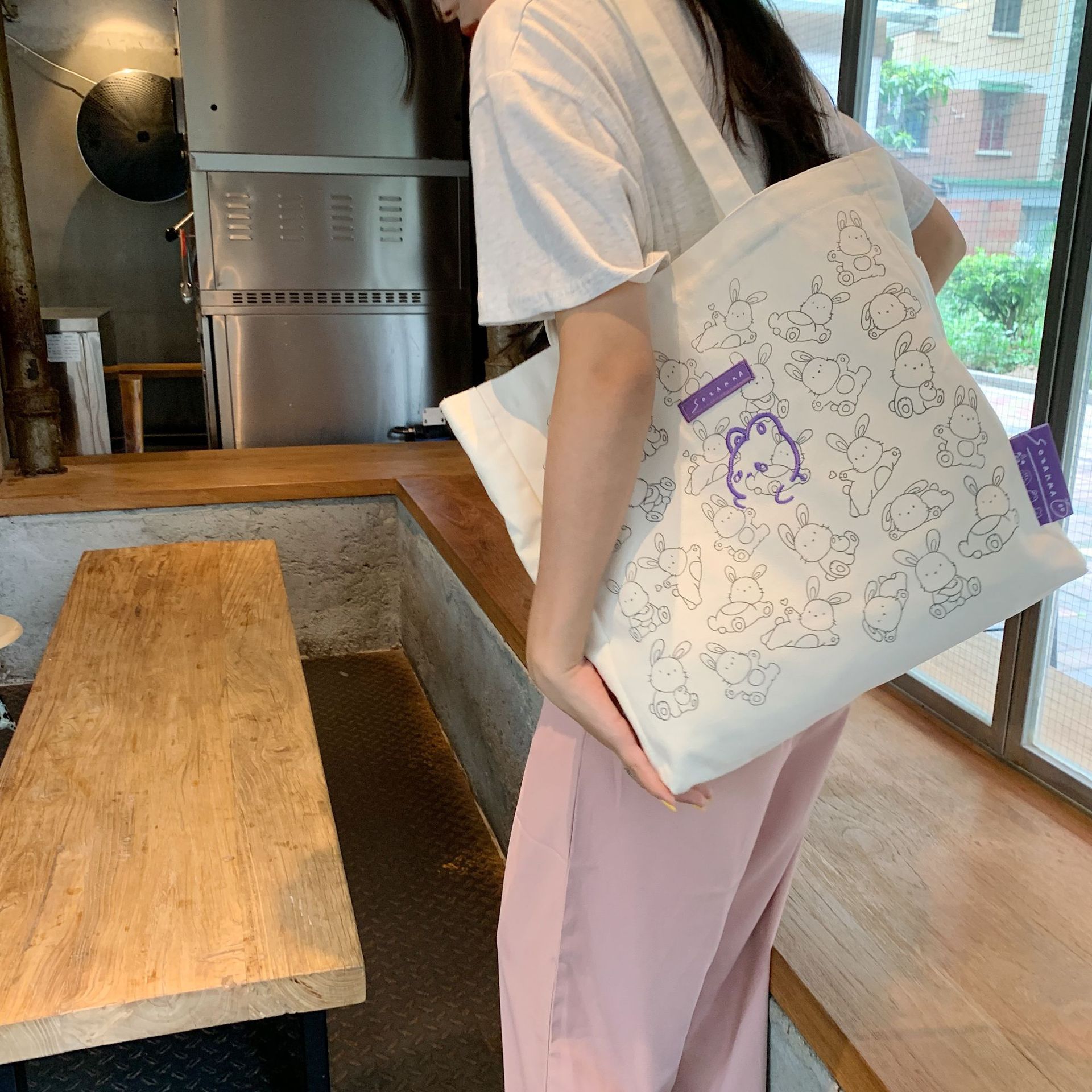 Stock 26104 Little Rabbit Canvas Bag, large-capacity single-shoulder bag for women, simple student double-shoulder handbag, durable undefined