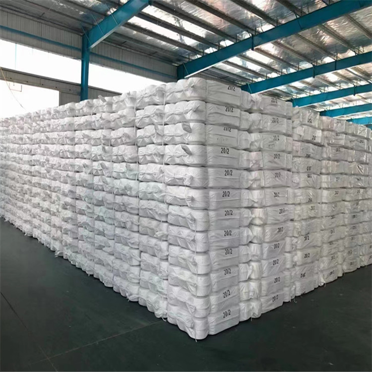 厂家大量供应 涤纶纱线筒子线胚纱涤纶线 20s/3 203 3股线