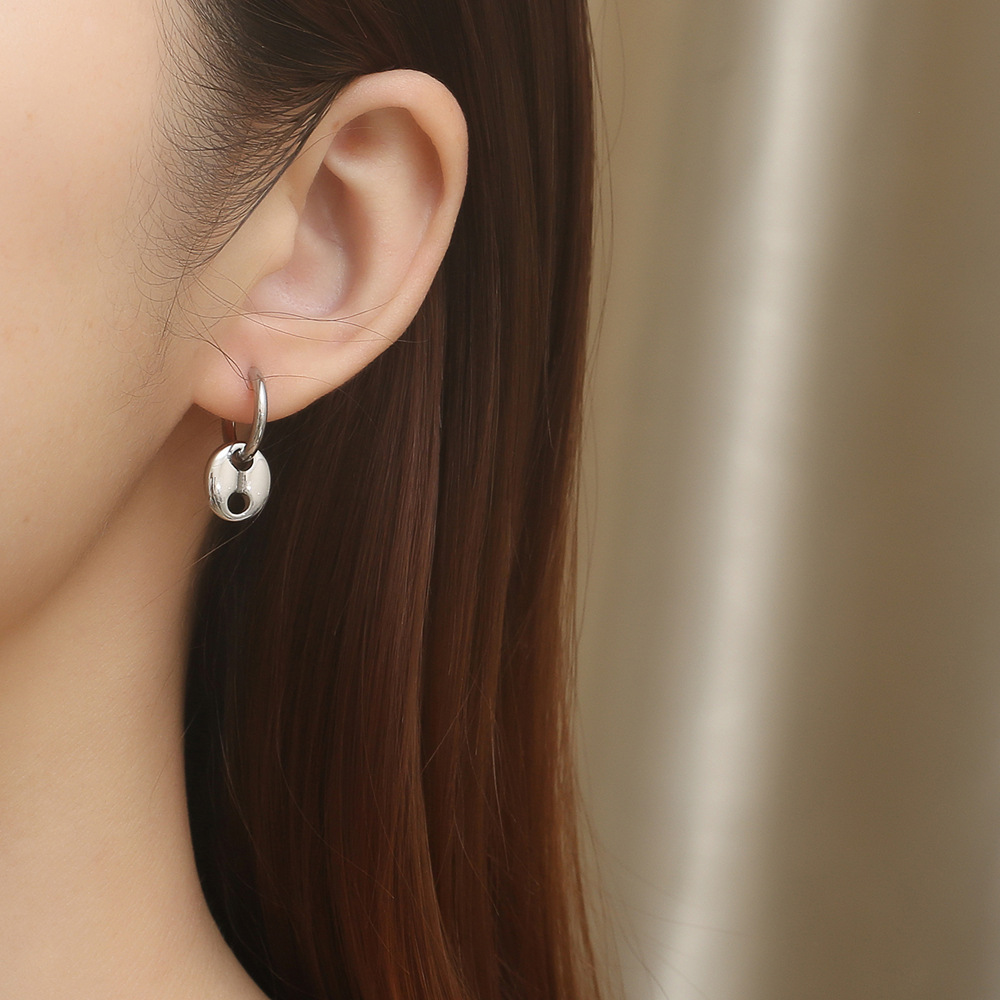 Solid Color Pattern Women'S Gender PVD Coated Real Gold Plated 18K Gold Solid Color 304 Stainless Steel Simple Style Waterproof Non Tarnish Drop Earrings