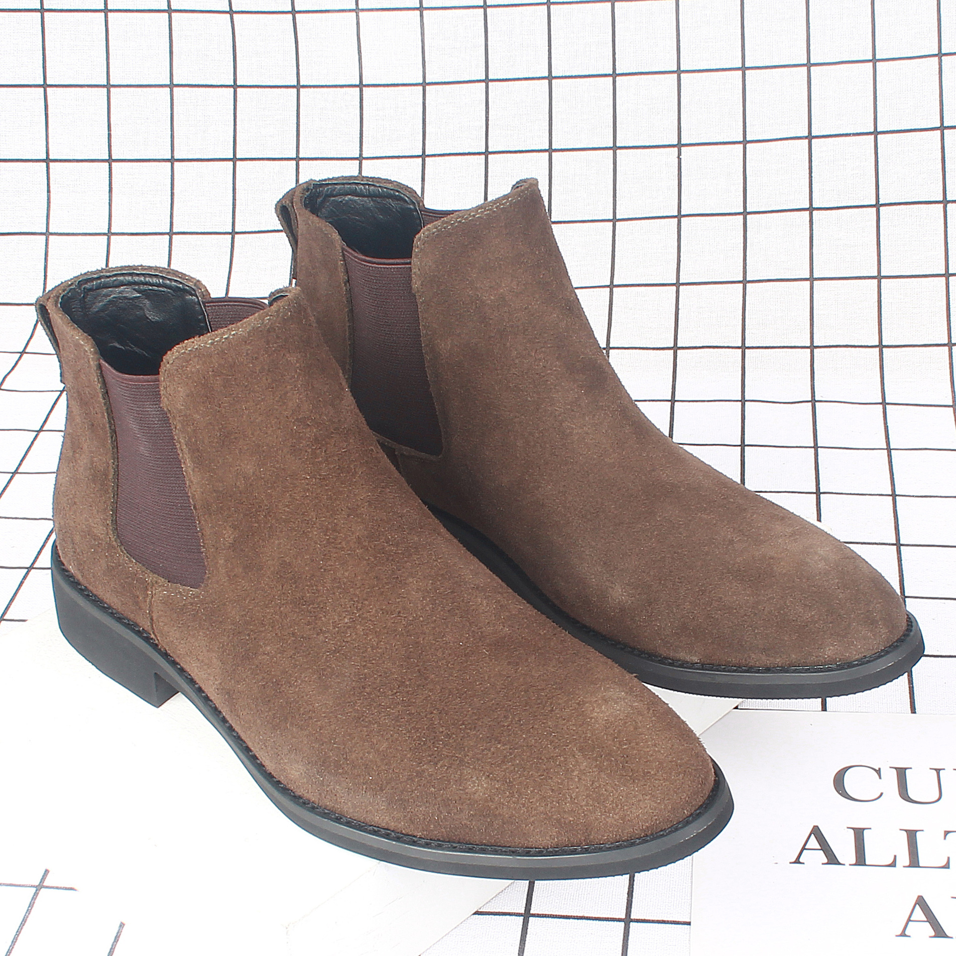 2022�������ѥ��Ӣ�׸߰�Ь���泱�����ŷ���Ƥ���й�װѥ683