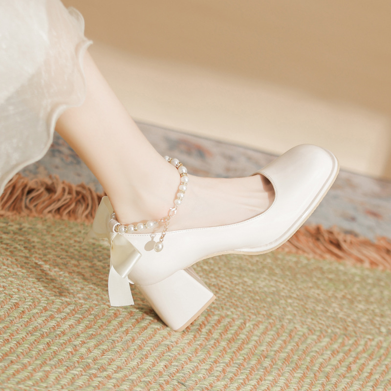 MZ-10法式玛丽珍鞋新款珍珠丝带漆皮仙女风粗跟单鞋大码胖脚宽脚