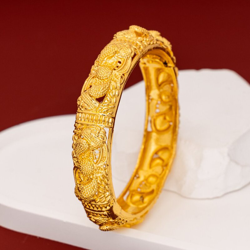 Cross-Border Middle Eastern Fashion Sand Gold Dragon and Phoenix Wedding Open Bracelet Wedding Bride Buckle Female Imitation Gold Bracelet Wholesale Cross-Border Middle Eastern Fashion Sand Gold Dragon and Phoenix Wedding Open Bracelet Wedding Bride Buckle Female Imitation Gold Bracelet Wholesale
