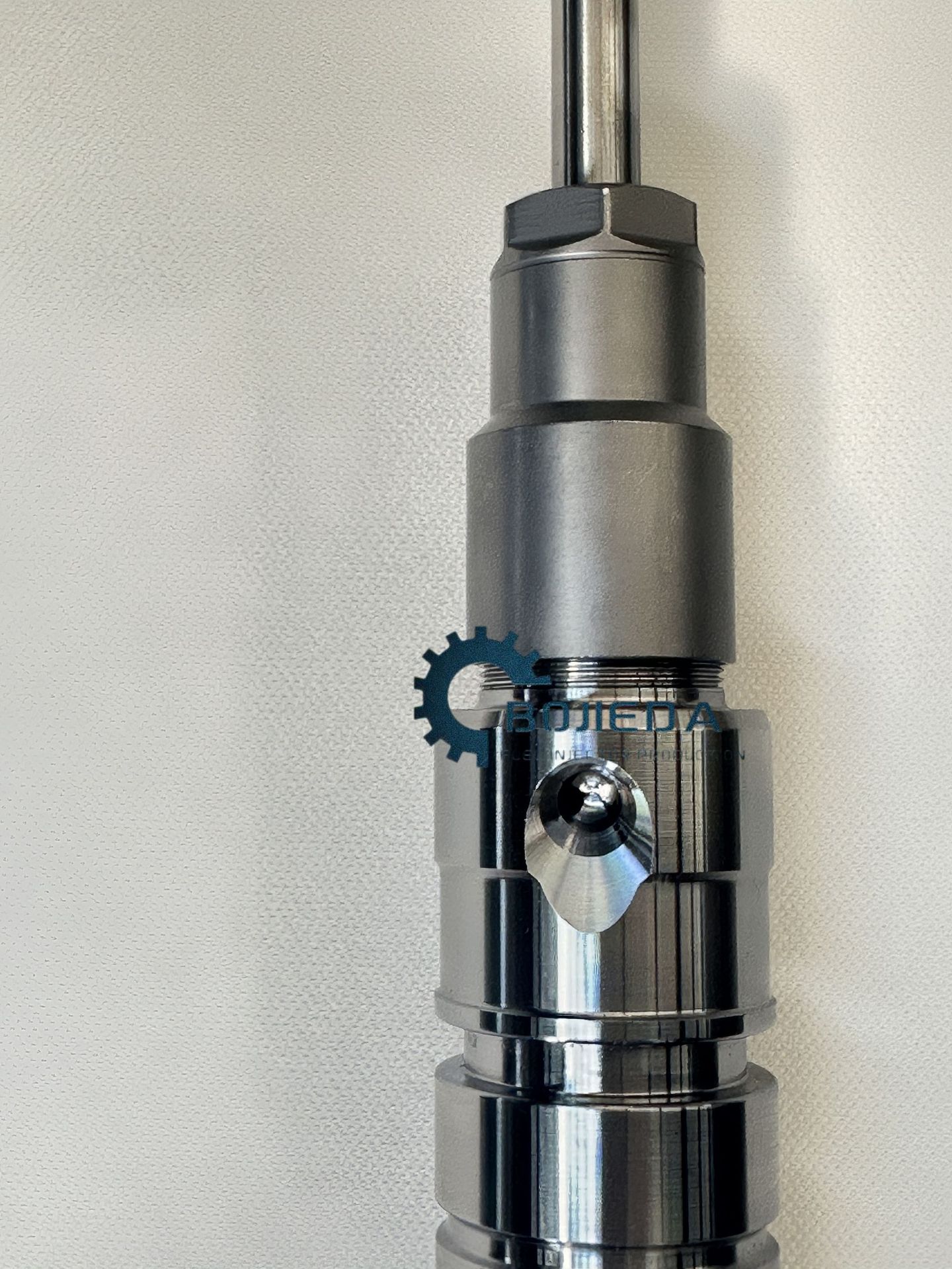 0445120007 Fuel Injector Nozzle Assembly Suitable for Isbe National Standard Three Engine (Euro 3) 2830957 High Quality