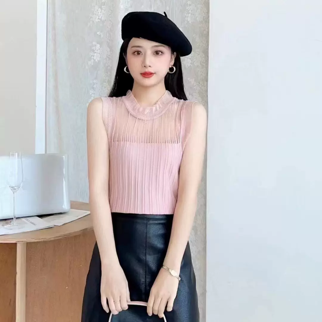 2023年春秋季新款木耳边无袖上衣镂空蕾丝打底衫针织吊带背心女内