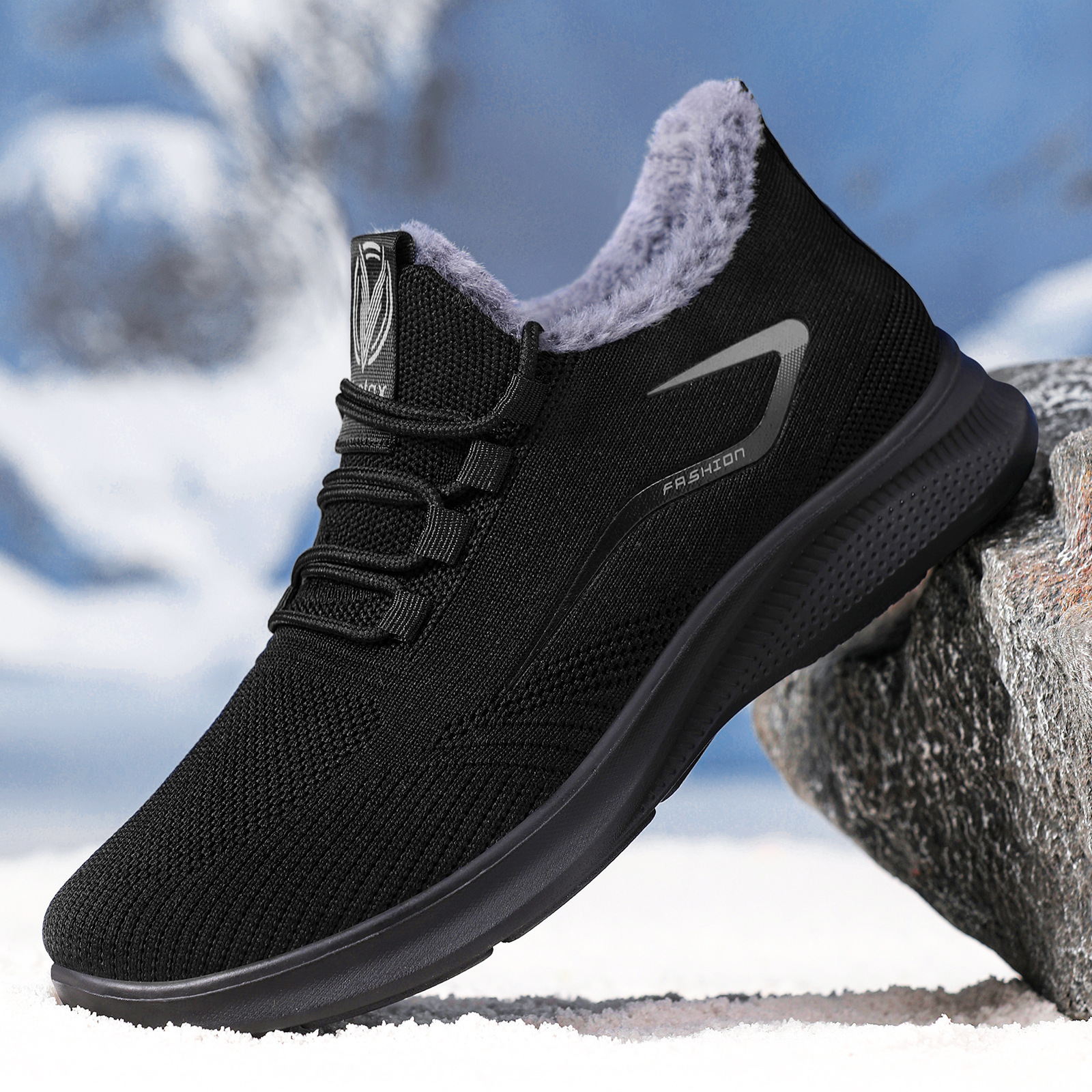Zapatos de algodón de invierno para hombres de mediana edad, viejos zapatos de tela de Beijing para hombres, zapatos de terciopelo y calentamiento para hombres de edad avanzada