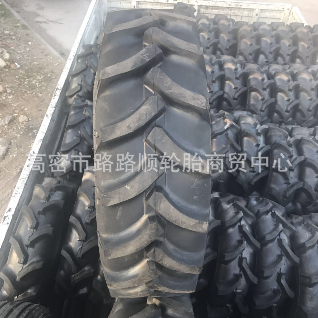 供应联合收割机人字轮胎10.0/75-15.3农机具轮胎