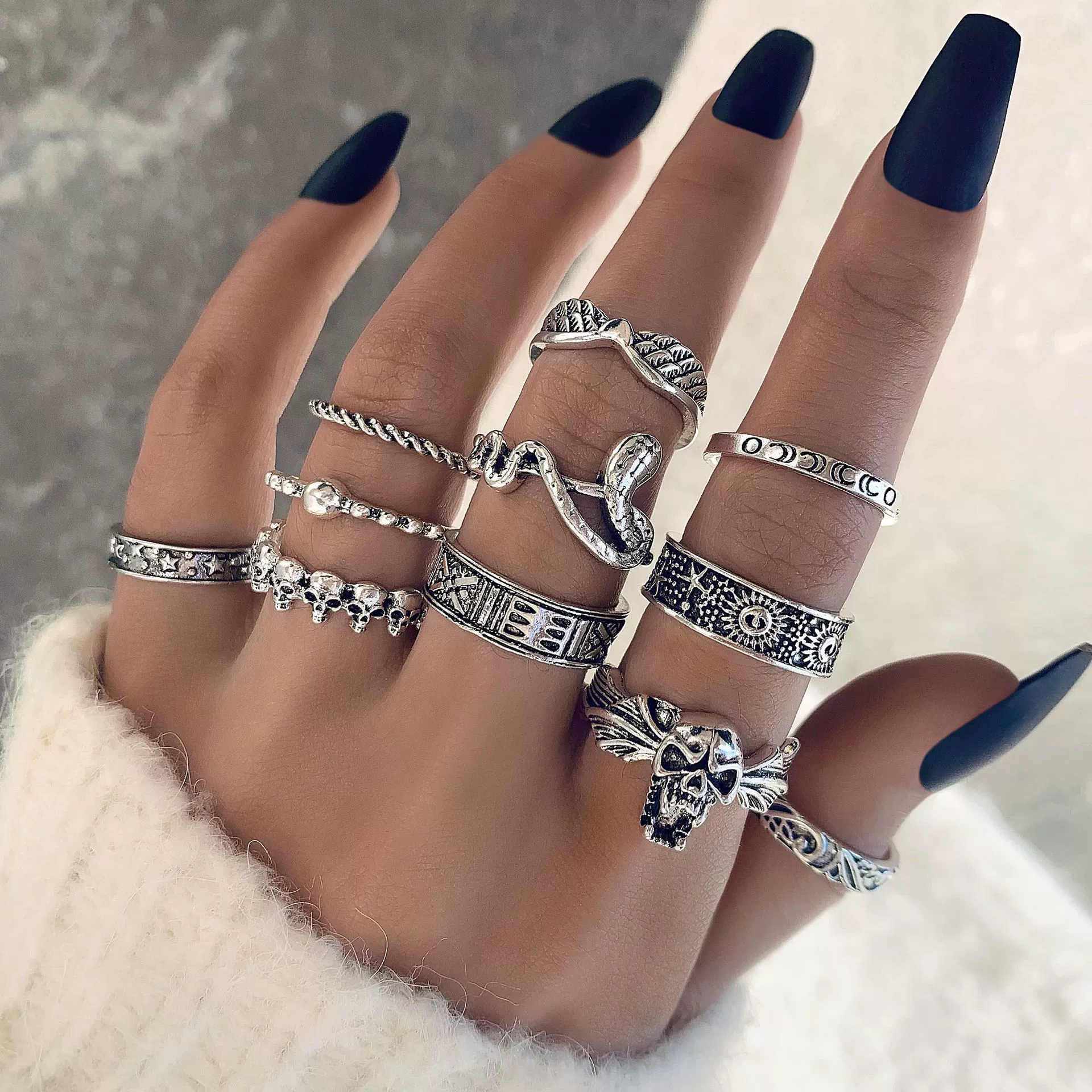 Ring Set, Retro Ethnic Style, 7-Piece European-Inspired Silver-Tone Stackable Rings