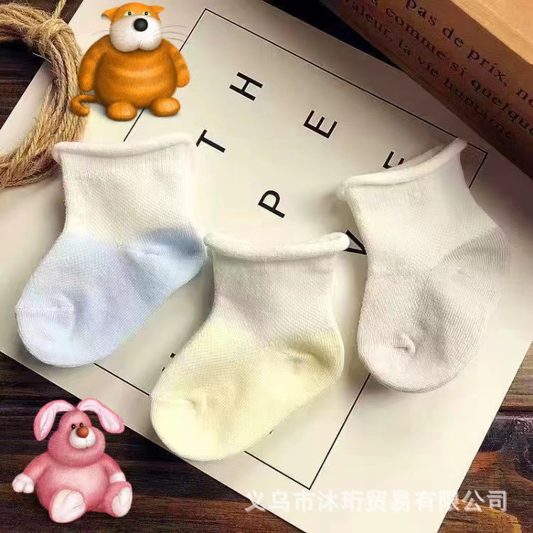 Calcetines para recién nacidos Calcetines para bebés de primavera y otoño para bebés Un tipo de malla transpirable 0-3 calcetines para bebés calcetines de algodón de tubo medio suelto