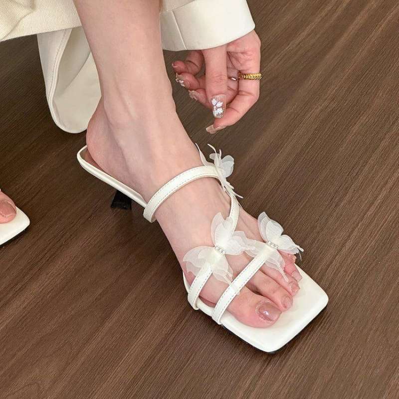 Niche Design Butterfly Flower Fairy! White High-Heeled Sandals for Women Summer 2025 Open-Toe Stiletto Shoes
