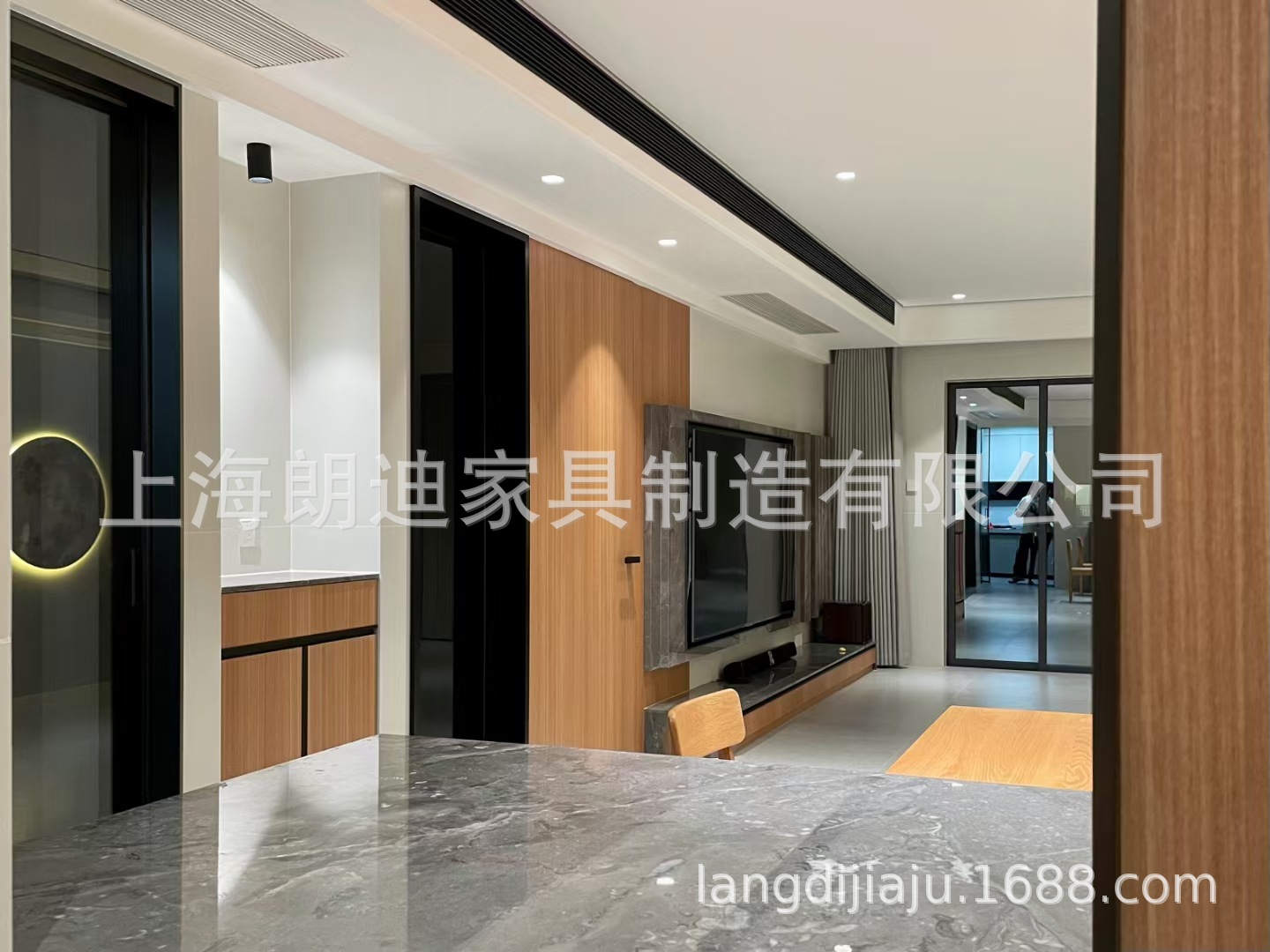 mmexport1695705851298