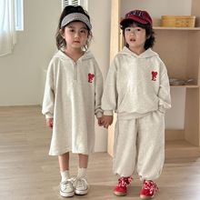 儿童春秋季套装男童运动卫衣2025新款宝宝女童连衣裙姐弟兄妹春装