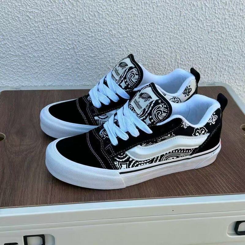 [Wanda Store Closure] American-Style Sports Casual Shoes Versatile Sneakers Full Suede Black Chunky Loafers Men's Sneakers
