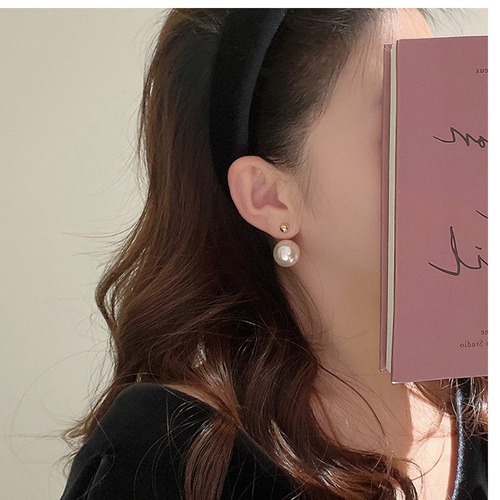 925 silver needle pearl earrings, feminine geometric earrings, light luxury niche design, high-end personalized earrings wholesale