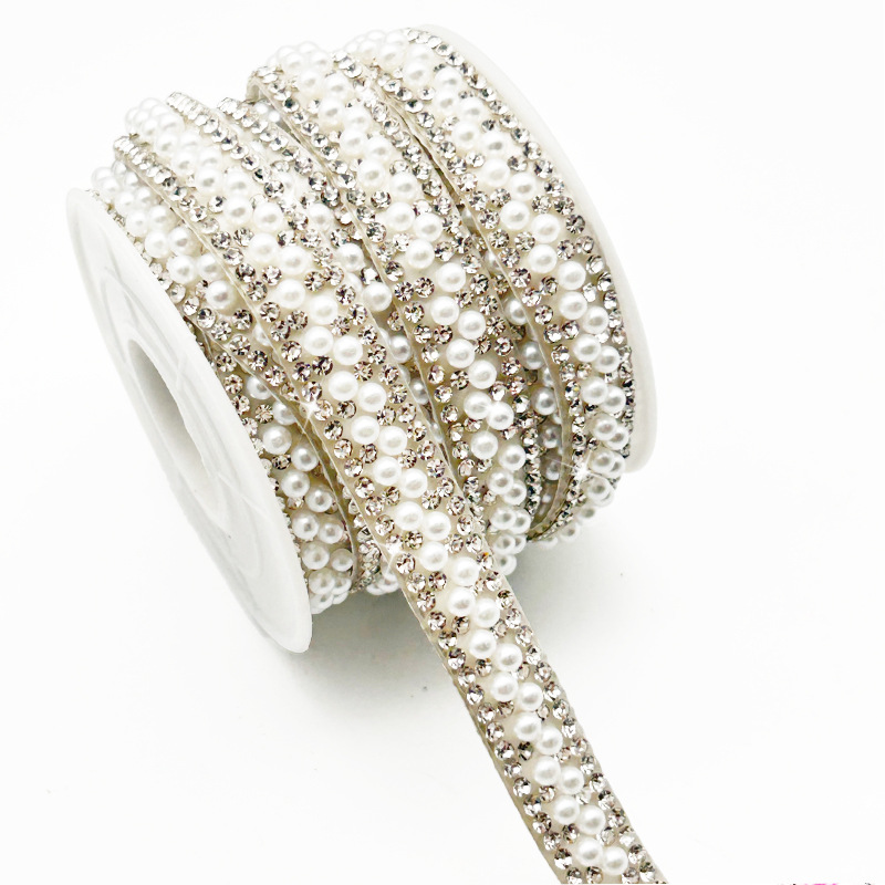 Inventario de barras de cerámica de diamante de ropa de barras de perforación autoadhesivas accesorios accesorios de perforación acessorios diy perlas de diamante al por mayor