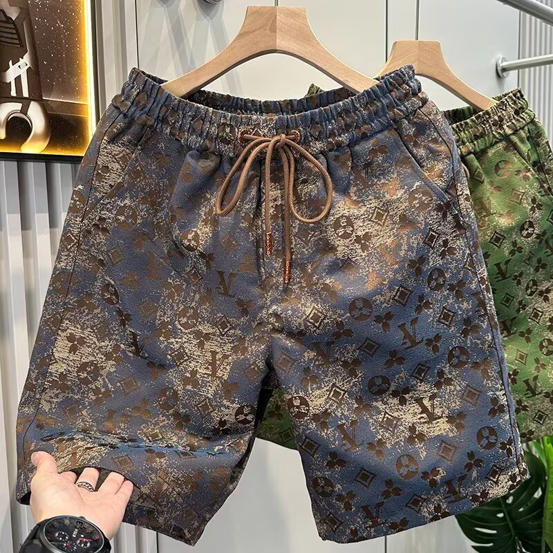 European High-End Fashion Jacquard Casual Sports Shorts for Men, Trendy Brand 2026 Summer New Men's Beach Shorts