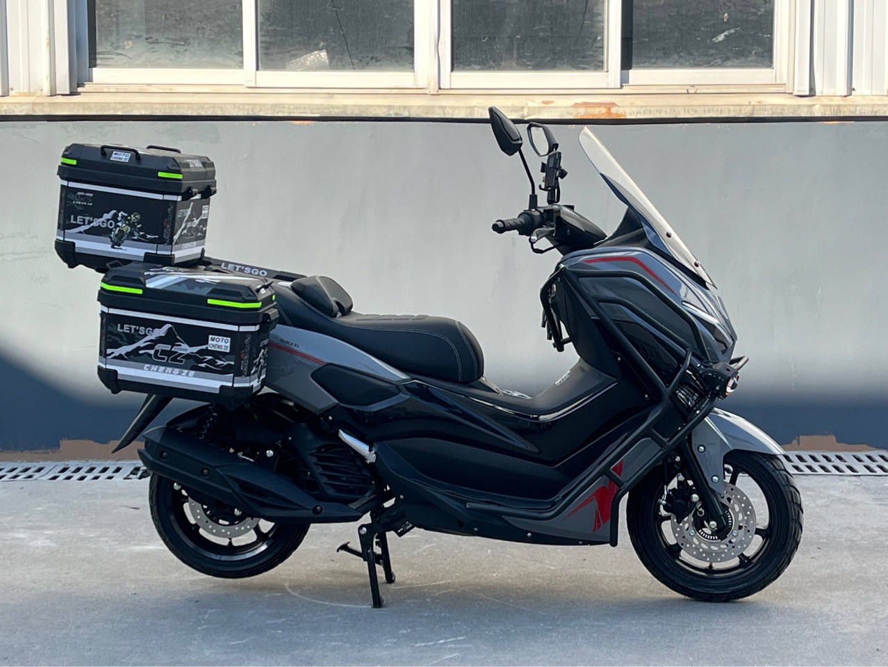 Import and Export Trade Warrior Third Generation Adult Off-Road Oil Vehicle Two-Wheeled Motorcycle Scooter Gasoline Vehicle Motorcycle