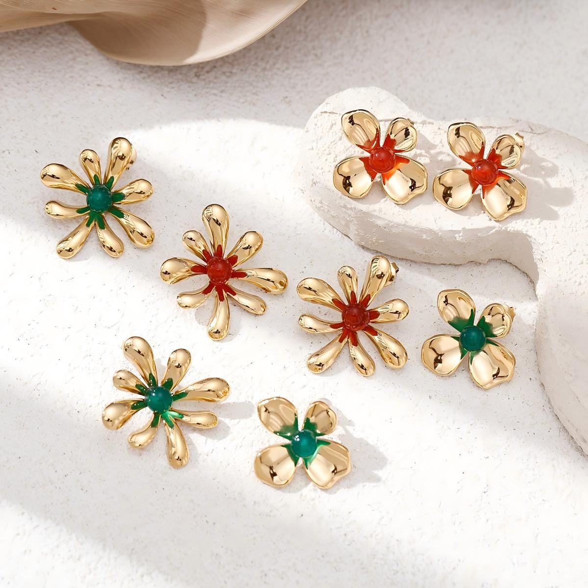 TENA Europa y América pendientes de acero inoxidable mujeres no decolor nicho de moda universal flores exageradas pendientes de acero de titanio ventas calientes