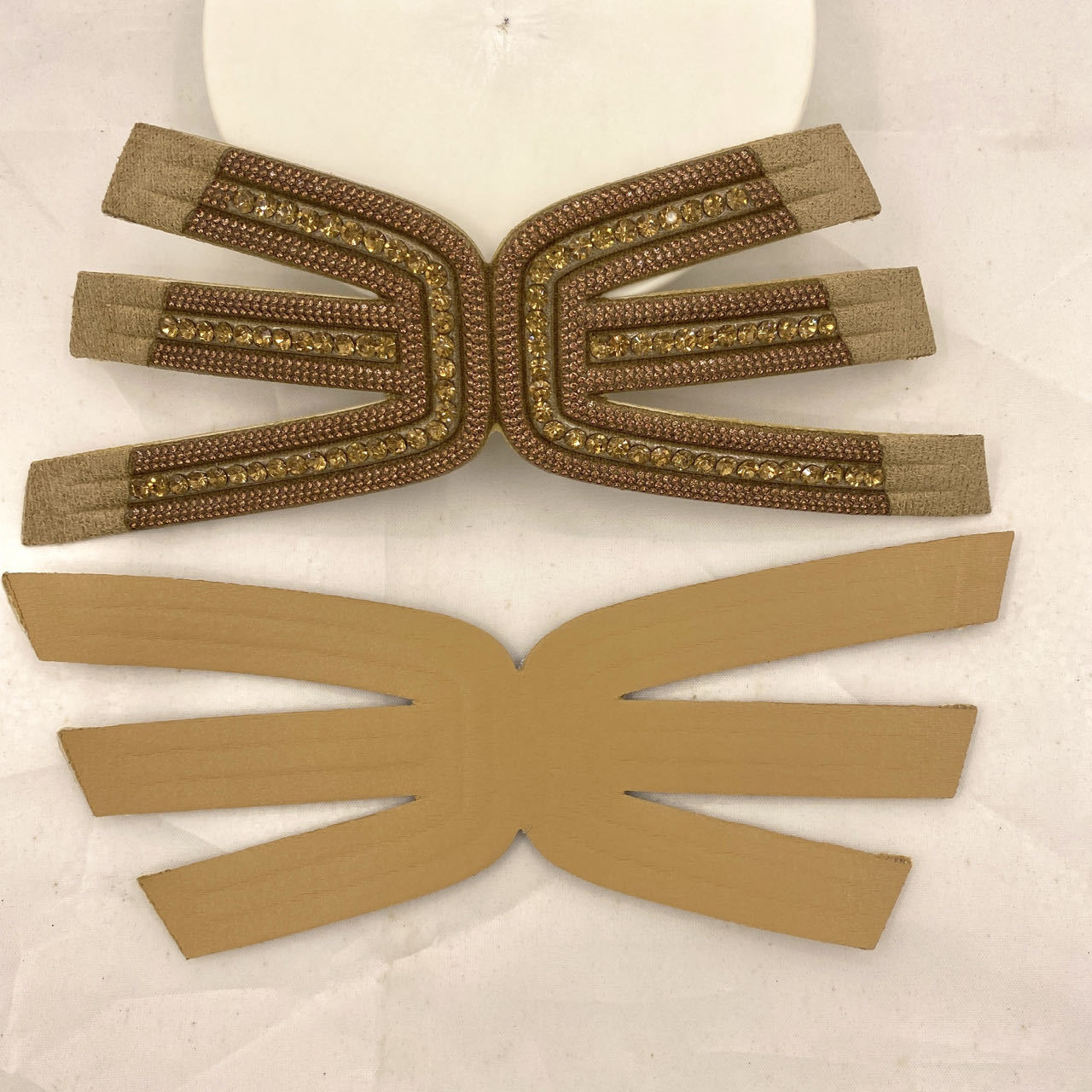 �ӹ������ļ����ƷЬ��Ь�ĸ��ϵ�ѹЬ����Ʒ������ѹЬͷ����