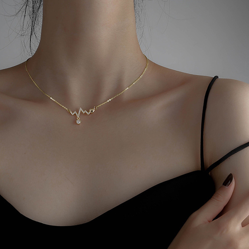 Japanese-Korean Style Summer New Style Heartbeat Necklace Female Niche Personality Trendy ins Cyber Celebrity Electrocardiogram Clavicle Chain Neck Chain