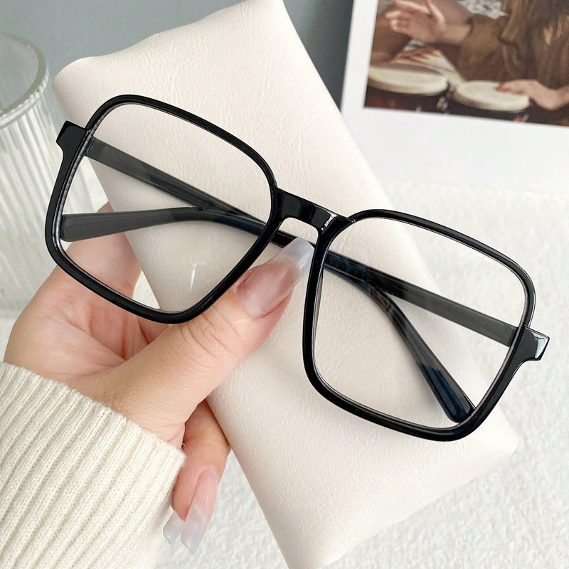 Nuevos fabricantes transfronterizos venden al por mayor lentes planos cuadrados anti-luz azul de montura grande para mujer sin rostro, gafas con montura de miopía pequeña