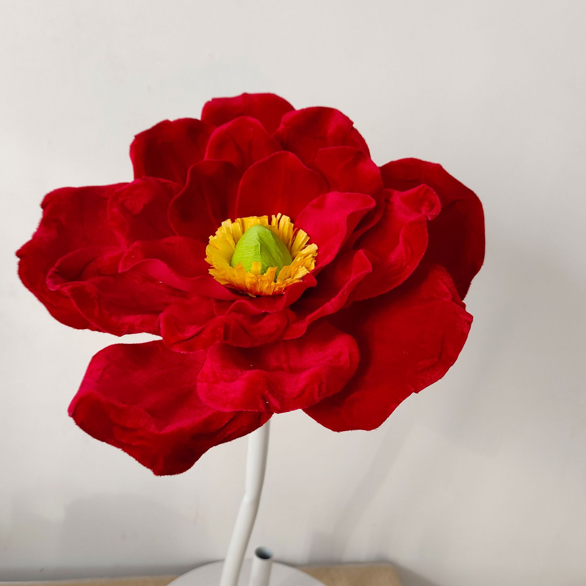 Nuevos accesorios de boda grandes flores de simulación de bodas decoración ventanas del centro comercial belleza artesanal flores de papel