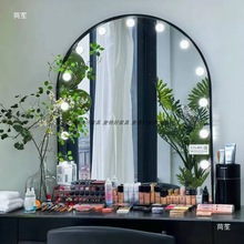 Ӱ�Ǵ�̖���y�R����led�ڒ� �鼆������Ժ����������̨ʽ�a���R̨