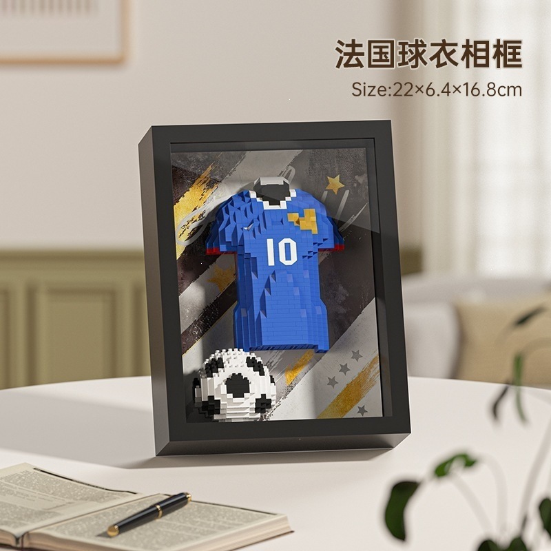 Recuerdo de la Copa del Mundo transfronteriza Fútbol Camiseta de la Copa del Mundo de Potencia Juguetes de decoración de figuras deportivas