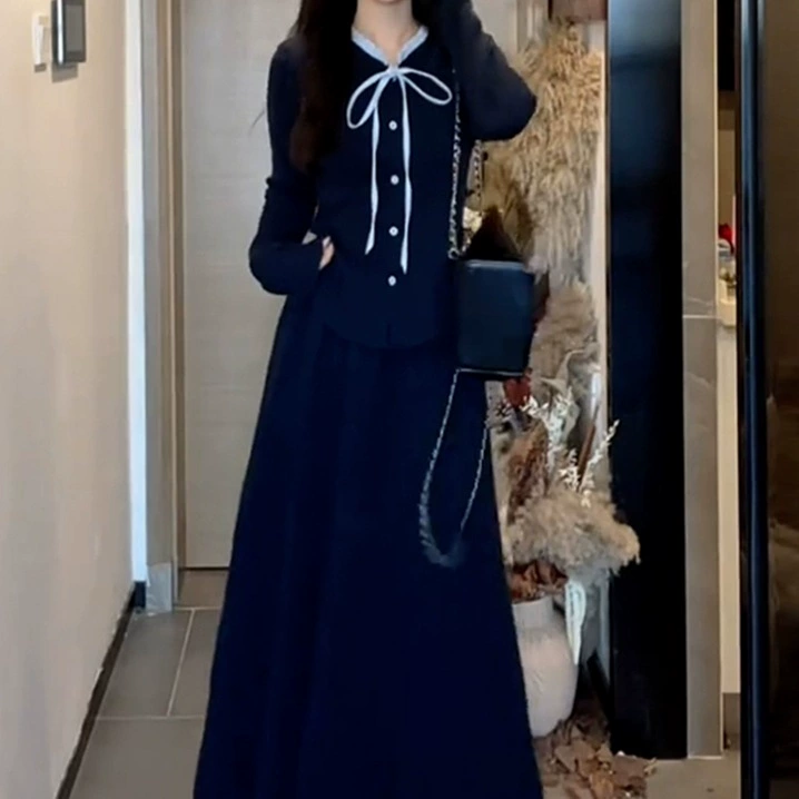 2024 новый корейский стиль трикотажное платье для детей осенне-зимняя мода темперамент носить полный набор юбок