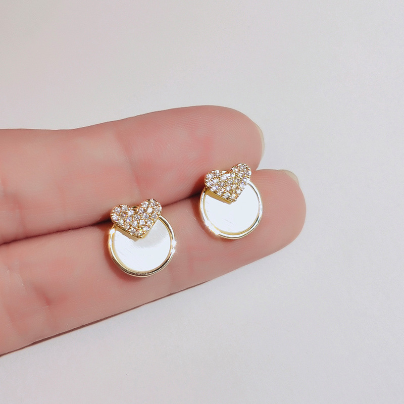 Fashion Heart-shape Rhinestone Circle Earrings display picture 5