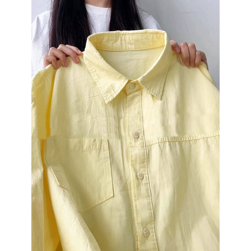 Korean-Style Chic Unique Pea Green Cotton Shirt with a Turn-Down Collar, Layered and Loose-Fitting, Flattering and Slimming, Long-Sleeve Shirt for Outerwear Korean-Style Chic Unique Pea Green Cotton Shirt with a Turn-Down Collar, Layered and Loose-Fitting, Flattering and Slimming, Long-Sleeve Shirt for Outerwear