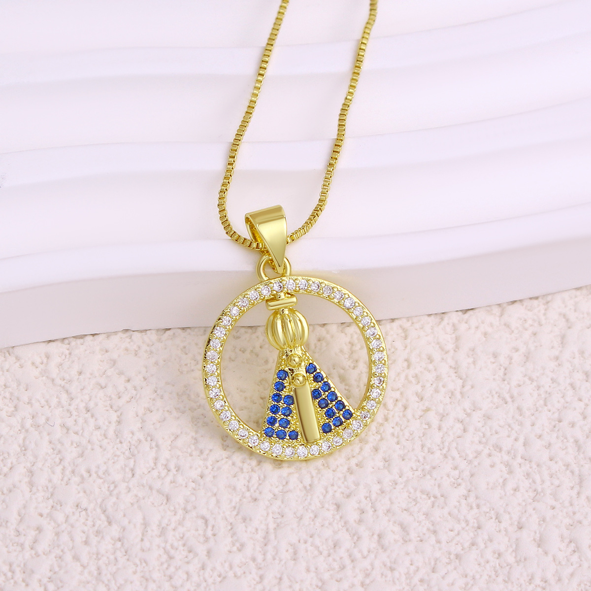 fashionable copper necklace