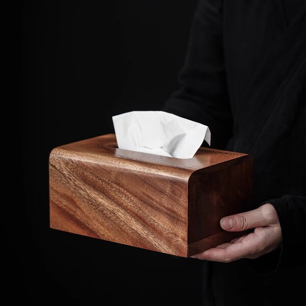 Wooden wipes from natural wood
