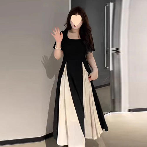 Slightly fat and large size summer new style temperament contrasting color design waist shoulder mesh splicing square collar dress