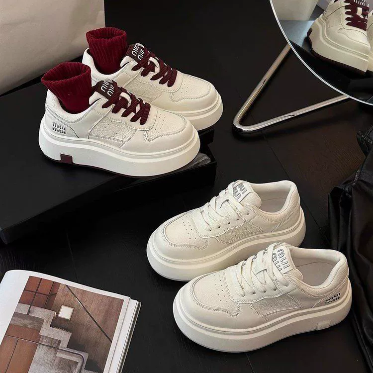 Спортивная обувь с толстым дном, женская осень-зима 2025 новый рост повседневная обувь на шнуровке